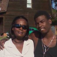 Carolyn Monroe Photo 17