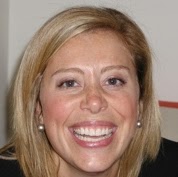 Amy Lyons Photo 8