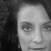 Dina Gray Photo 11