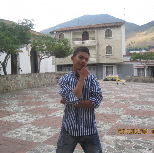 Jose Pedraza Photo 1