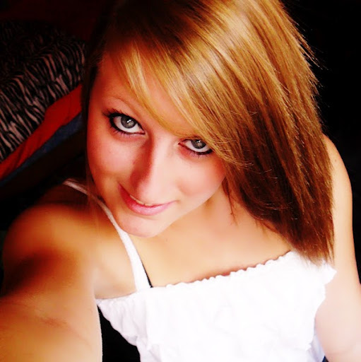 Alisa Harrison Photo 20