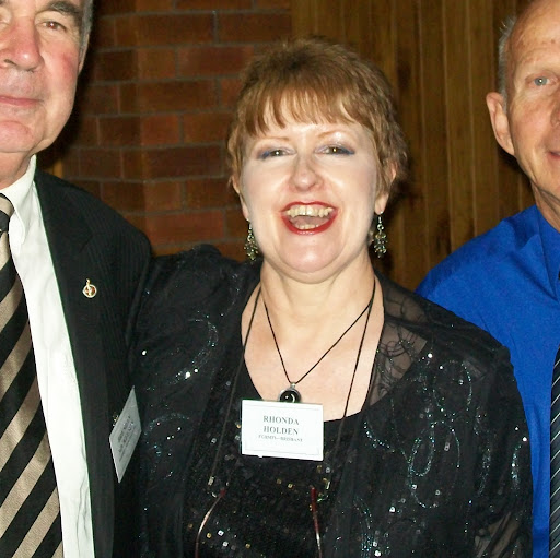 Rhonda Holden Photo 34