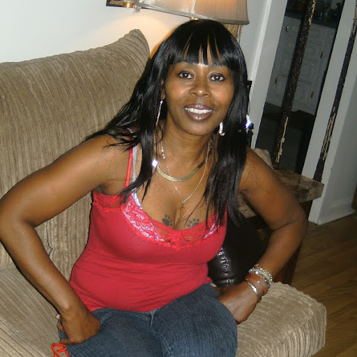 Leslie Gee Photo 11
