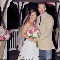 Michelle Oliver Photo 34
