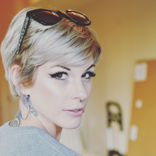 Angela Herbst Photo 4
