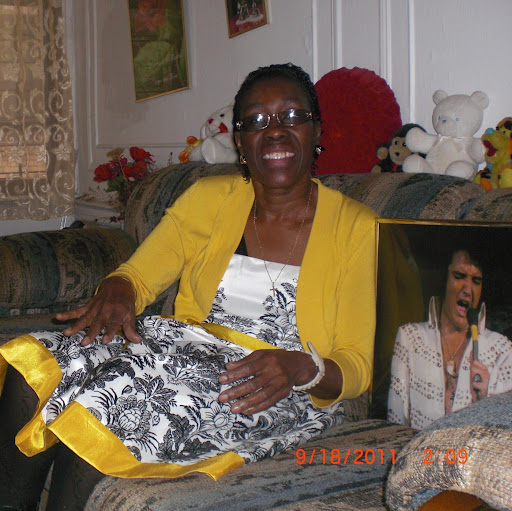 Patricia John Photo 19