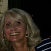 Vicki Travis Photo 10