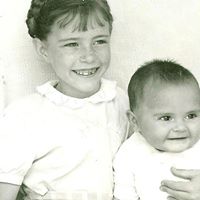 Laurie Pike Photo 22