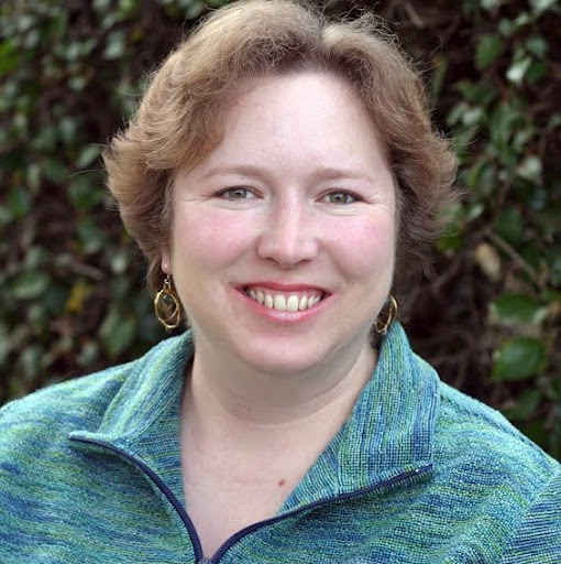 Lisa Evans Photo 30