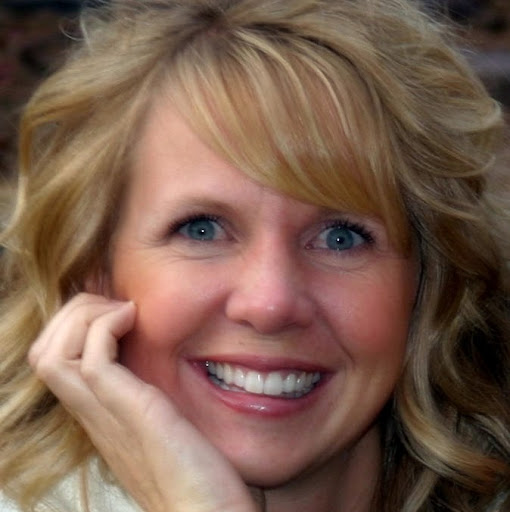Michelle Kendall Photo 39