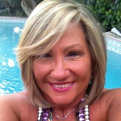 Anita Kennedy Photo 29