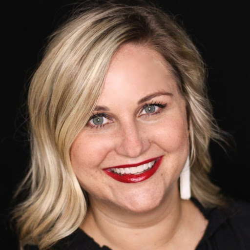 Courtney Graham Photo 35