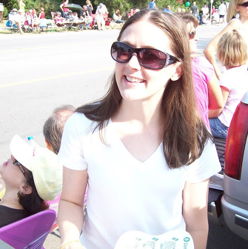 Heather Long Photo 35