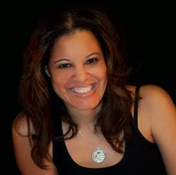 Jacqueline Thompson Photo 24
