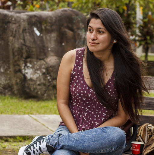 Laura Acosta Photo 31