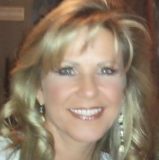 Victoria Devore Photo 12