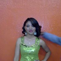 Anne Sarah Photo 10