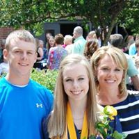 Kelly Croy Photo 5