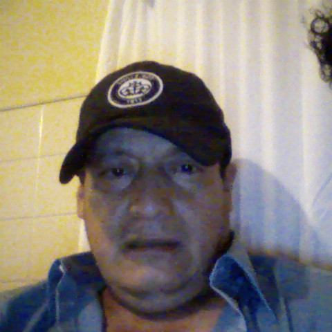 Roberto Deleon Photo 11