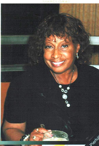 Beverly Phillips Photo 32
