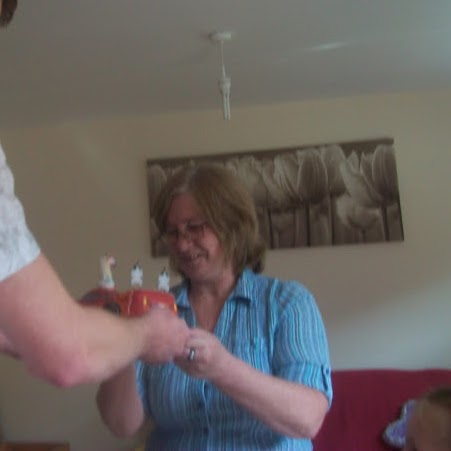 Linda Macintyre Photo 32