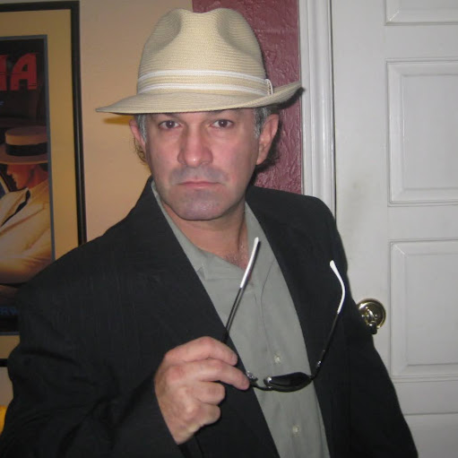 Lazaro Fernandez Photo 32