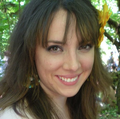 Robyn Daniel Photo 8