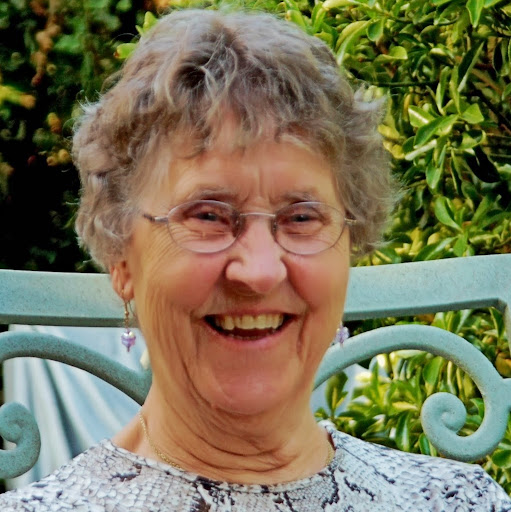 Dorothy Nicholson Photo 7
