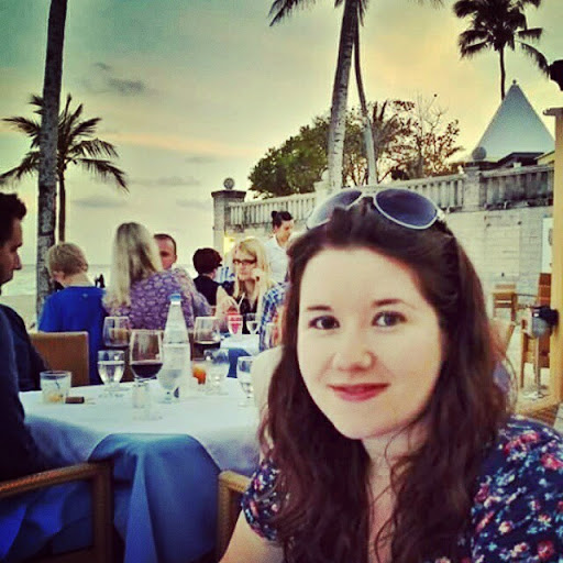 Claire Davidson Photo 20