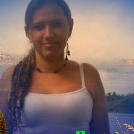 Monica Giraldo Photo 28