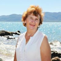Robyn Mcdougall Photo 8
