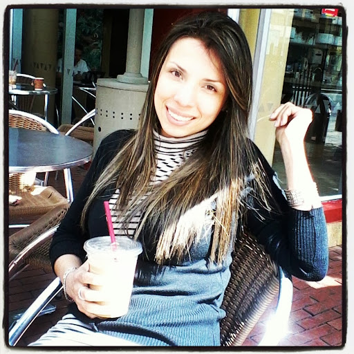 Diana Caro Photo 7