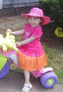 Nicole Garrett Photo 7