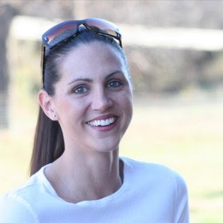 Jennifer Duncan Photo 15