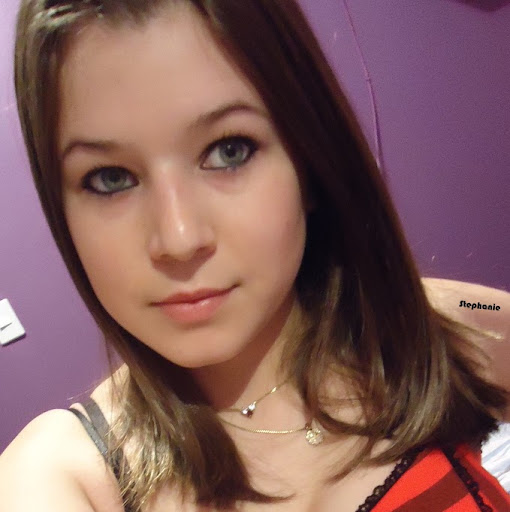 Stephanie Gavin Photo 24