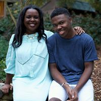 Monica Meadows Photo 23