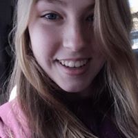 Alexandra Booth Photo 6