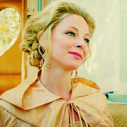 Kathryn Nolan Photo 30