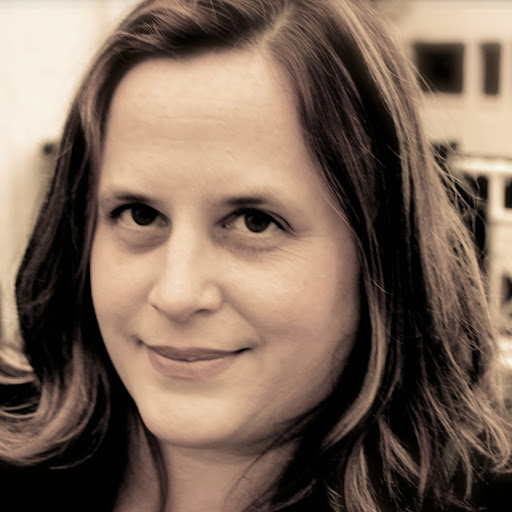 Kristi Schneider Photo 13
