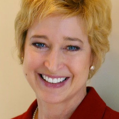 Lisa Chapman Photo 45