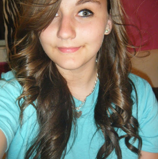 Allie Henderson Photo 9