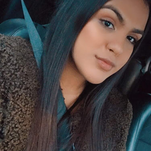 Michelle Vera Photo 20