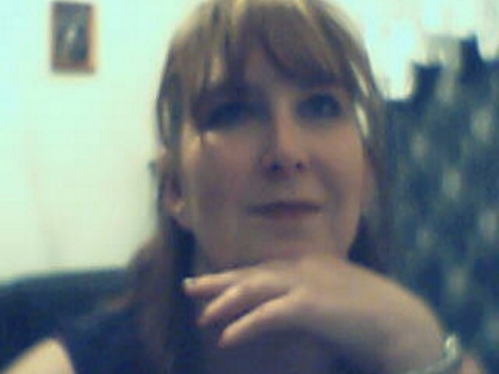 Julie Wells Photo 12