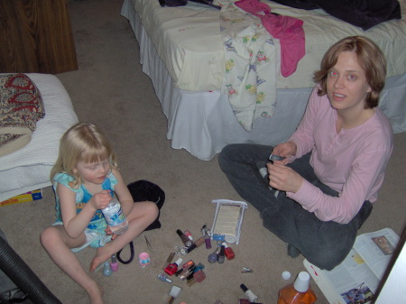 Jennifer Larson Photo 12
