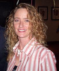 Laurie Murphy Photo 24