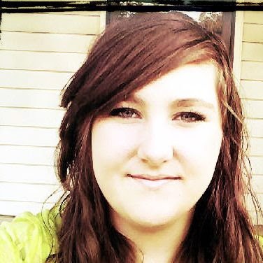 Annie Cook Photo 30