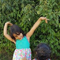 Juliana Caceres Photo 10