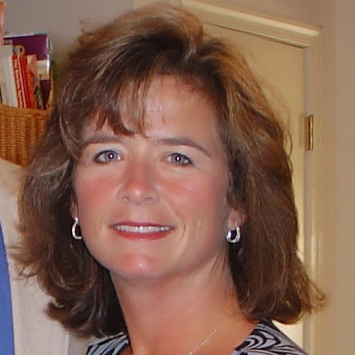 Michelle Farrell Photo 33
