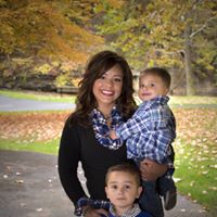 Rebecca Campbell Photo 38