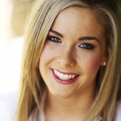 Elizabeth Avery Photo 36